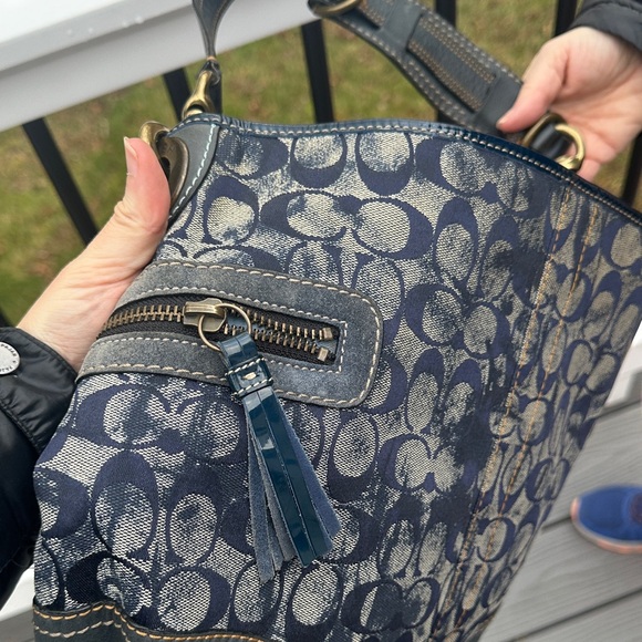 Coach Vintage Signature Tie Dye Shoulder Tote
B05K-2183 - Picture 13 of 14